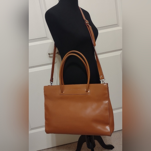 Beautiful Lodis British Tan Laptop Tablet Tote with Crossbody Strap - Picture 2 of 16